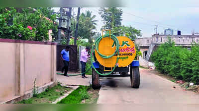 ಕಾಸು ಕೊಟ್ಟು ಜೀವ ಜಲ ಬೇಡುವ ದುಸ್ಥಿತಿ