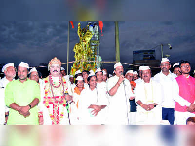 ಭವ್ಯ ಮೆರವಣಿಗೆ; ಬಸವ ಮಯವಾದ ಬೀದರ್‌