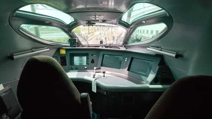 http___cdn.cnn.com_cnnnext_dam_assets_190510120859-japan-bullet-train-test-2