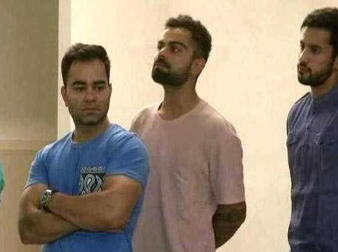 VIRAT-in-voting-line