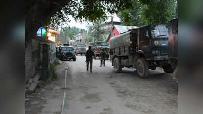 काश्मीर: चकमकीत ३ दहशतवादी ठार, जवान शहीद
