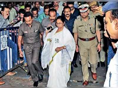 প্রধানের নামে নালিশে বাহিনীর মনোবলে ধাক্কা, মত প্রাক্তনদের