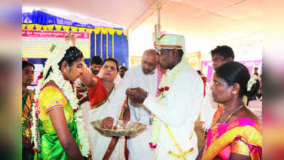 ತಲೆ ಬಾಗಿದರೆ ಎತ್ತರೇಕ್ಕೇರುವಿರಿ