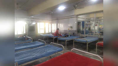 हिंदूराव अस्पताल के डॉक्टर हड़ताल पर, मरीजों को जबरन दी जा रही छु्ट्टी!