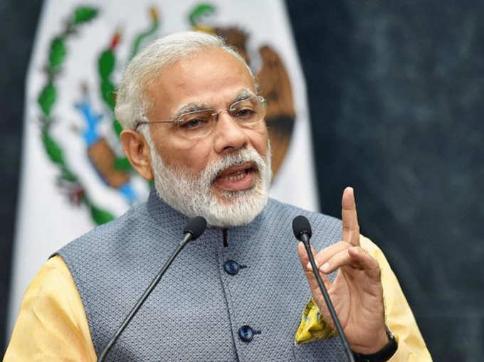 पंतप्रधान नरेंद्र मोदी : प्रचारात लष्काराचा उल्लेख