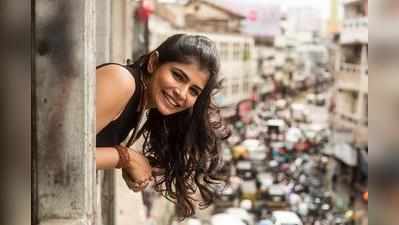 Chinmayi Sripada: நிா்வாண புகைப்படம் கேட்ட நெட்டிசனுக்கு பதிலடி கொடுத்த சின்மயி