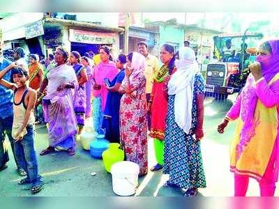 ನೀರಿಗಾರಿ ರಸ್ತೆ ತಡೆದು ಪ್ರತಿಭಟನೆ