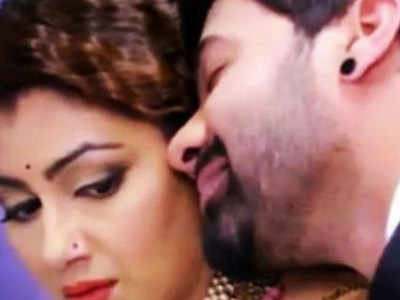 Kumkum Bhagya, 23 May 2019: प्रज्ञा ने प्राची के बारे अभि को बताया