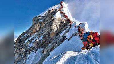 जानें, क्यों पृथ्वी के सबसे ऊंचे स्थान माउंट एवरेस्ट पर लग रहा है जाम
