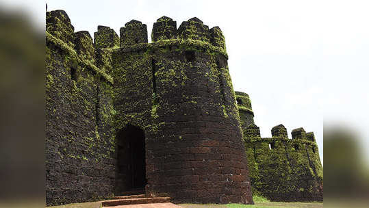தென் இந்திய டூர்: இந்த கோட்டைகளை மிஸ் பண்ணாதீங்க... 