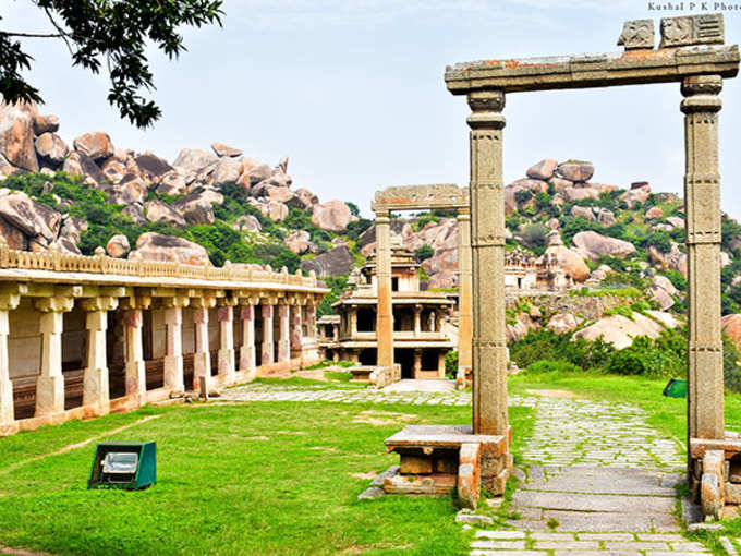 ​7. சித்திரதுர்க்கா கோட்டை