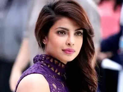 देखें विडियो, Priyanka Chopra ने जोनस ब्रदर्स के कॉन्सर्ट में इस अंदाज में किया चीयर