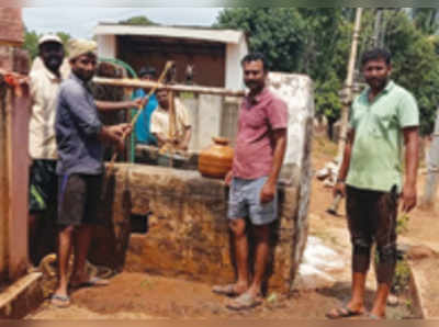 ಬತ್ತಿದ ಬಾವಿಯಲ್ಲಿ ನೀರು ಬರಿಸಿದ ಕಲ್ಲೂರು ಯುವಕರು