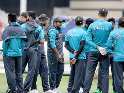 Pakistan vs England: அசிங்கத்தில் இருந்து மீண்டு வருமா பாக்.,: இன்று இங்கிலாந்துடன்மோதல்!