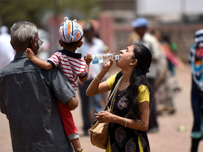 उफ्फ! ये गर्मी