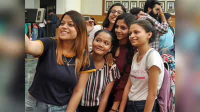 DU Admissions 2019: सीनियर से जानें, कोर्स और कैंपस की ABC