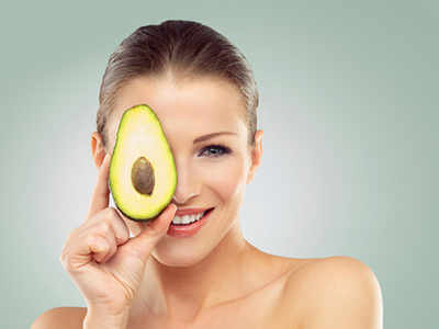 Avocado में छिपा है खूबूसरत और ग्लोइंग Skin का राज