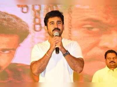 Vijay Antony: விஜய் ஆண்டனியை விழா மேடையில் முதல் முறையாக ஆடவைத்த ஆஷிமா! ‬