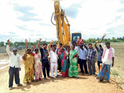 ರೇಲ್ವೆ ಕೆಳಸೇತುವೆ ಕಾಮಗಾರಿಗೆ ಸಾರ್ವಜನಿಕರಿಂದ ಅಡ್ಡಿ