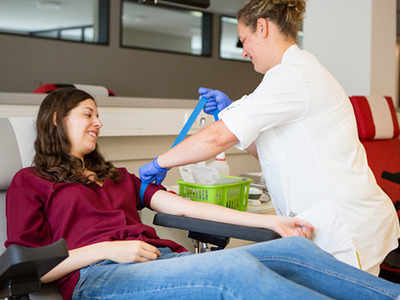 World Blood Donor Day: रक्तदान से होते हैं ये फायदे