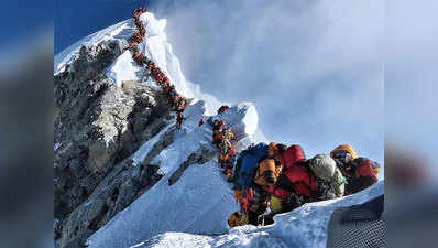 माउंट एवरेस्ट पर पर्वतारोहियों की मौत, नेपाल सरकार ने बताई वजह
