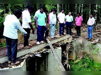 ಕಾಲುಸಂಕ ಕಾಮಗಾರಿ ಶೀಘ್ರ ಪೂರ್ಣಕ್ಕೆ ಸೂಚನೆ