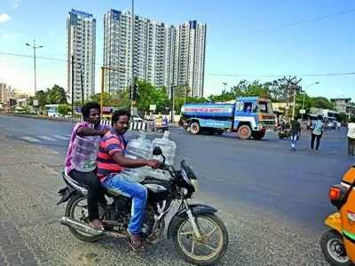 சென்னையில் கடும் குடிநீர் பஞ்சம்- மூடப்படும் ஹோட்டல்கள், ஐடி நிறுவனங்கள்!