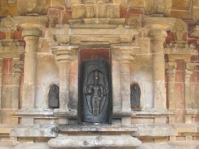 Venni Karumbeswarar Temple 1