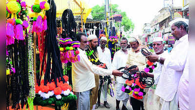 ಕಾರ ಹುಣ್ಣಿಮೆ ಸಡಗರ, ಎತ್ತುಗಳಿಗೆ ಸಿಂಗಾರ