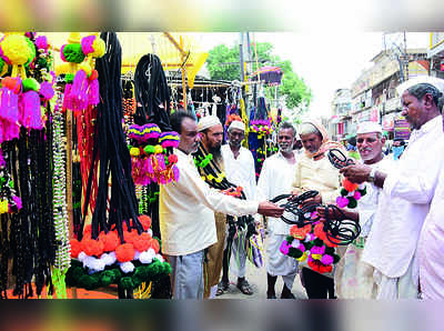 ಕಾರ ಹುಣ್ಣಿಮೆ ಸಡಗರ, ಎತ್ತುಗಳಿಗೆ ಸಿಂಗಾರ