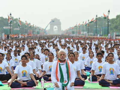 विश्व योग दिवस से पहले पीएम नरेंद्र मोदी ने बताया, हर दिन योग क्यों जरूरी