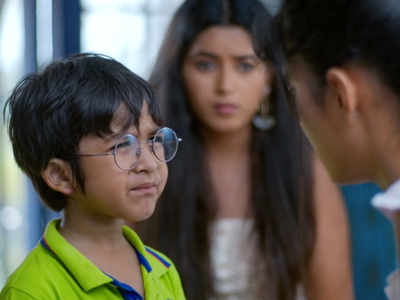 Yeh Rishta Kya Kehlata Hai, 18 June 2019: कैरव ने की नायरा की मदद