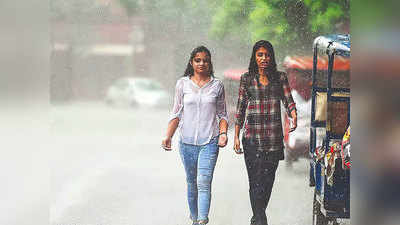 दिल्ली में बारिश से मौसम सुहावना, पूरे सप्ताह 40 से नीचे रहेगा पारा