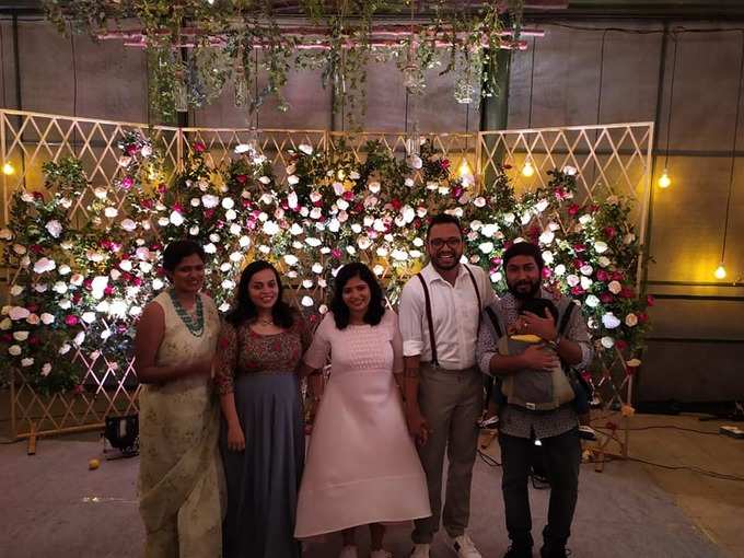 play back singer sachin warrier and pooja wedding reception images