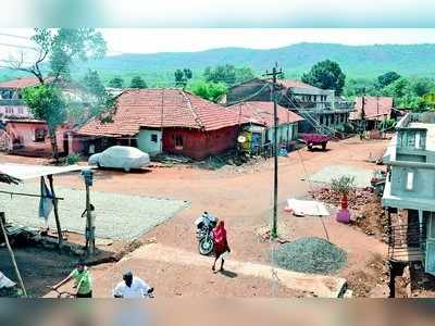 ಕಾಡಿನ ನಡುವೆ ಕಳೆದುಹೋದ ಧಾಮಣೆ