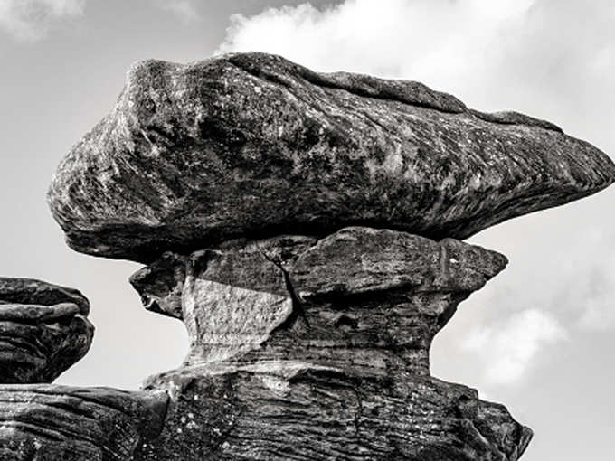 ब्रि​महम रॉक्स, नॉर्थ यॉर्कशायर, इंग्लैंड (Brimham Rocks, North Yorkshire, England)