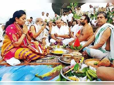 దుర్గమ్మ చెంత వరుణయాగం.. వరుణుడు కరుణిస్తాడా?