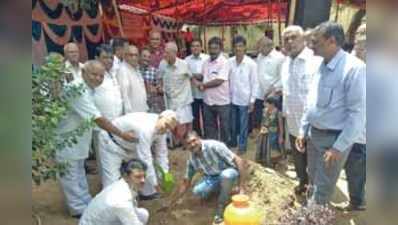 ಗುರುಗಳು,ತಂದೆ-ತಾಯಿ ಋುಣ ತೀರಿಸಲಾಗದು : ಡಾ. ಶಿವಯೋಗಿ