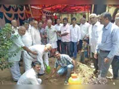 ಗುರುಗಳು,ತಂದೆ-ತಾಯಿ ಋುಣ ತೀರಿಸಲಾಗದು : ಡಾ. ಶಿವಯೋಗಿ