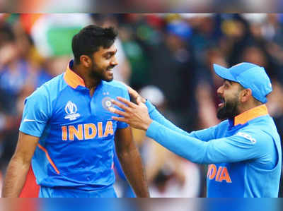 IND v AFG Trolls: வீணடிக்கும் விஜய்... வருத்தெடுக்கும் ரசிகர்கள்..: தினேஷ் கார்த்திக் எதுக்கு?