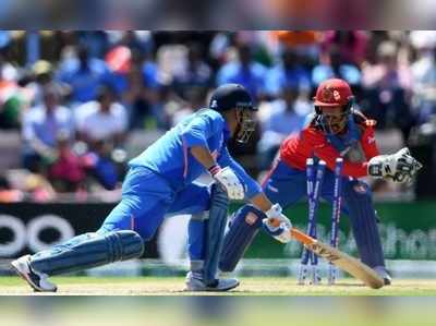 IND vs AFG: ఔరా రషీద్.. 2011 తర్వాత ధోనీ మళ్లీ స్టంపౌట్