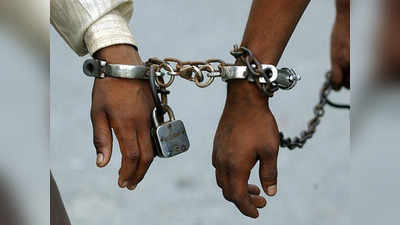 आश्रम संचालक पर सेविका ने लगाया रेप का आरोप, गिरफ्तार