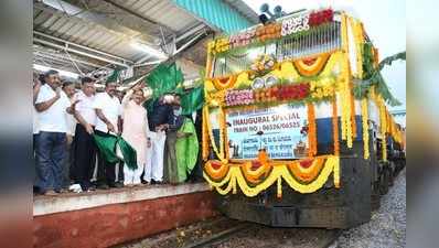 ಬೆಳಗಾವಿ-ಬೆಂಗಳೂರು ವಿಶೇಷ ರೈಲಿಗೆ ಚಾಲನೆ