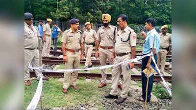 कट मनी पर हंगामे के बीच पश्चिम बंगाल सरकार का नया गेम, ग्रामीण स्तर की बैठकों पर बैन