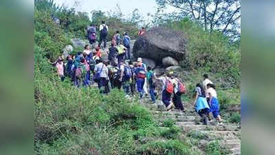 अरे, कुणी जागं आहे का?