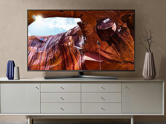 Samsung RU7470 43 इंच वाला 4K स्मार्ट TV, कीमतः 56,400 रुपये
