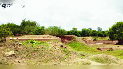 ಕೆರೆ ಅಂಗಳದಲ್ಲೇ ಒಳಚರಂಡಿ ಪಿಟ್‌ !