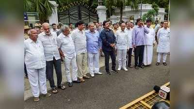 ದೋಸ್ತಿ ಸರಕಾರದ ಶಾಸಕರ ರಾಜೀನಾಮೆ: ಫೇಸ್‌ಬುಕ್‌ನಲ್ಲಿ ಸಿ.ಪಿ.ಯೋಗೇಶ್ವರ್ ಬೆಂಬಲಿಗರ ಸಂಭ್ರಮ