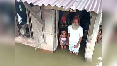 असम में बाढ़ से जनजीवन अस्त-व्यस्त, 62 हजार लोग प्रभावित, राहत के आसार नहीं
