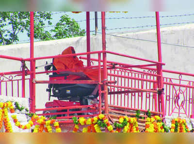 ಭಕ್ತರಿಗೆ ಮಾತಾ ಮಾಣಿಕೇಶ್ವರಿ  ದರ್ಶನ